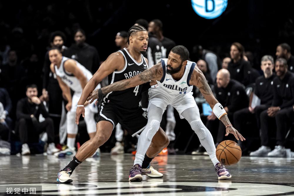 采用紧逼式 采用紧逼式